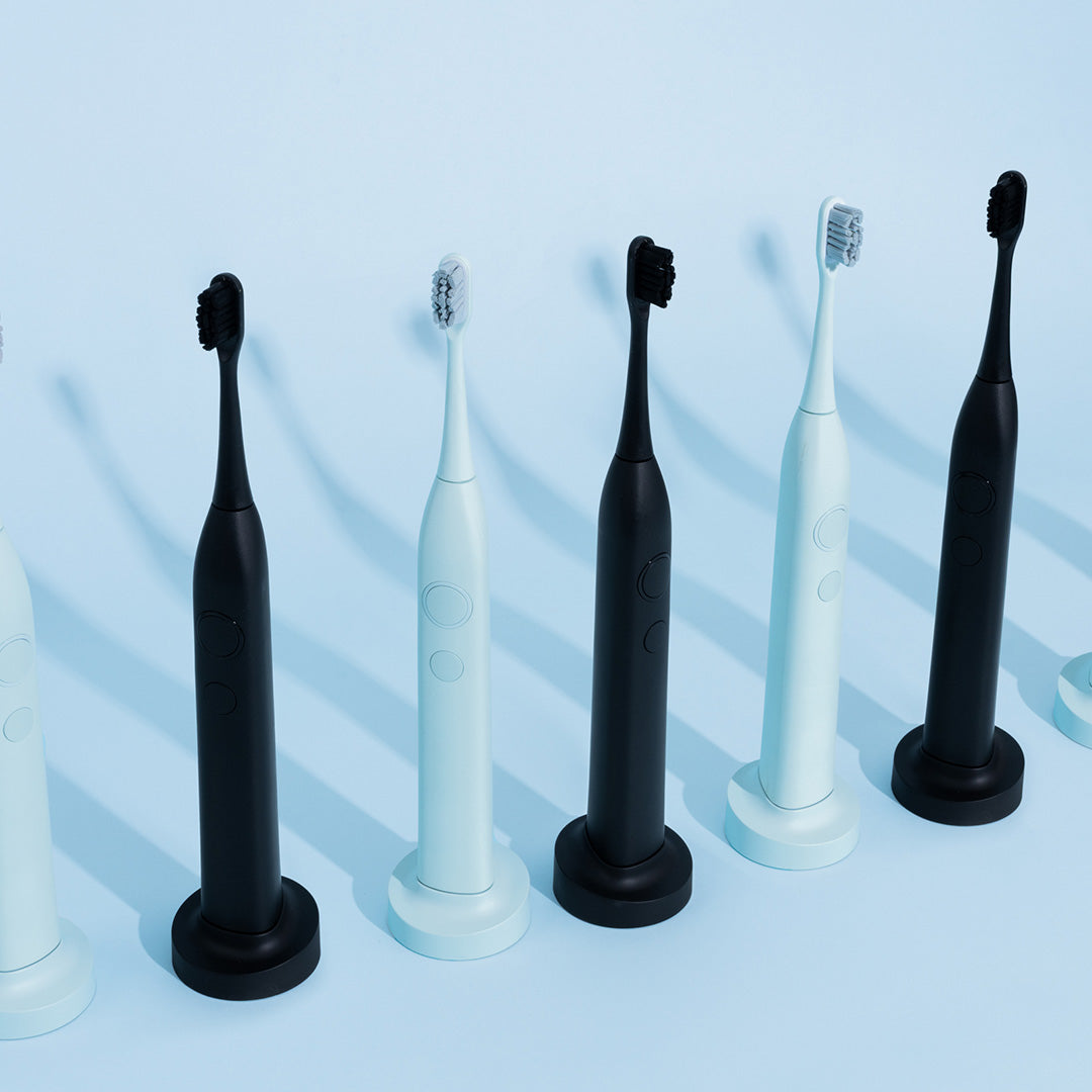 #colour_Soft Mint and Satin Black